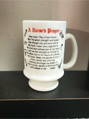 Source Unknown White Mug with Red Nurse's Prayer Text